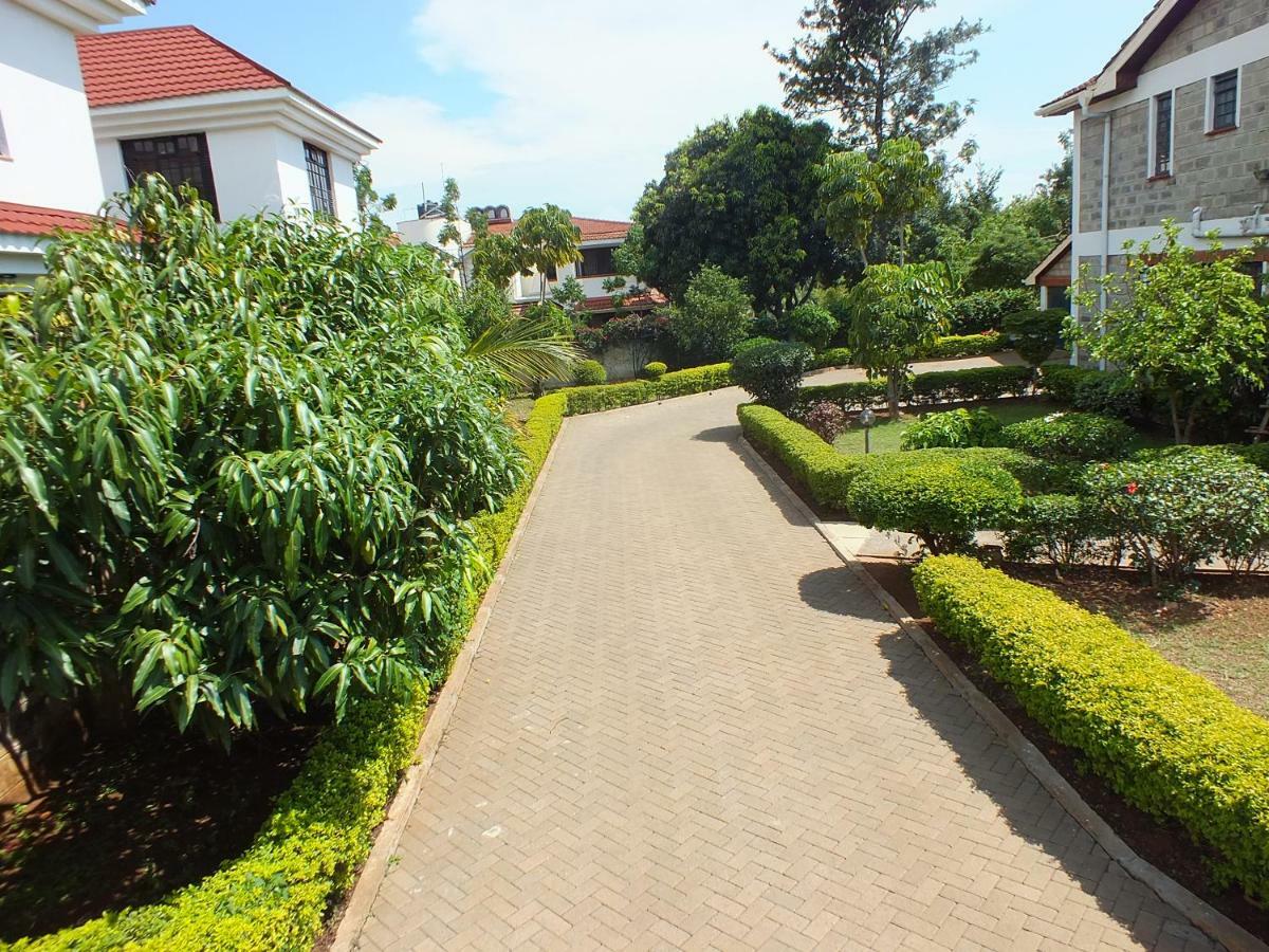Family Nest Guesthouse Kisumu Extérieur photo